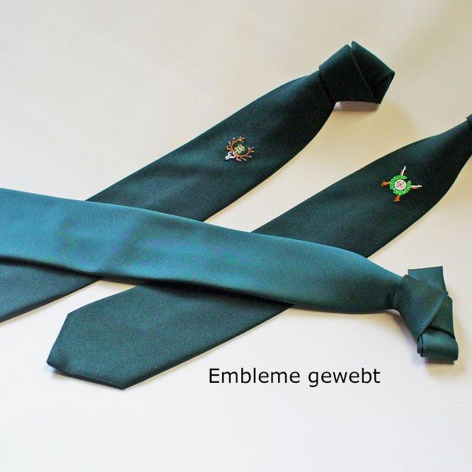 Krawatten_versch_gewebt